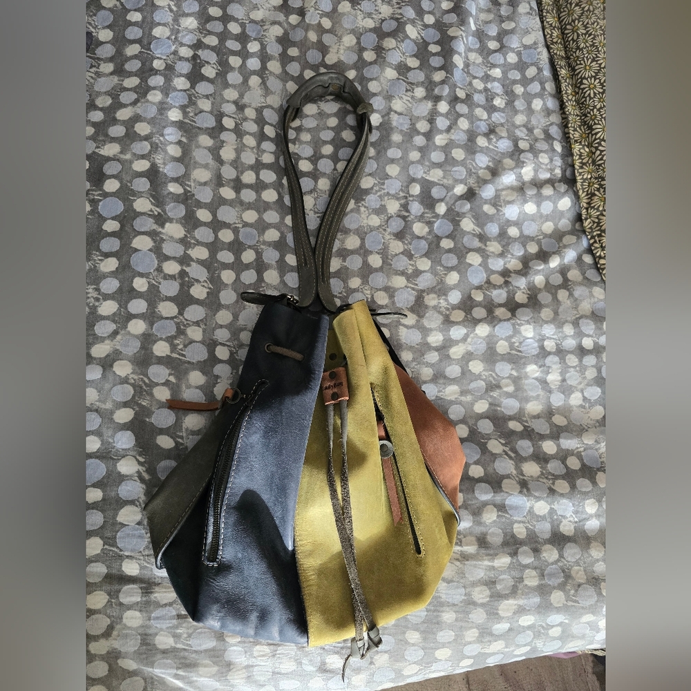 LadyBuQ custom designed Leather Bucket Bag